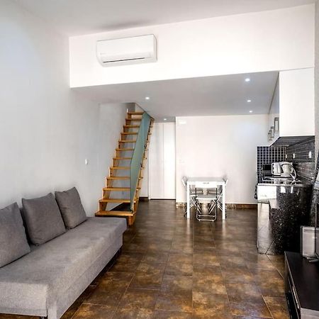 Cozy Ground Floor Studio With Ac And Loft Bedroom Lisboa Exterior foto