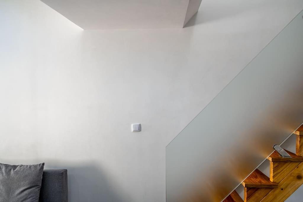 Cozy Ground Floor Studio With Ac And Loft Bedroom Lisboa Exterior foto